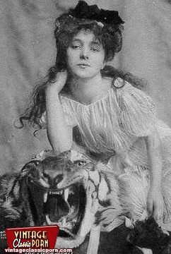 Awesome vintage erotic pics. - XXX Dessert - Picture 7