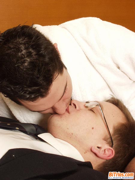 Bi sexual. Bi Trios. - XXX Dessert - Picture 7