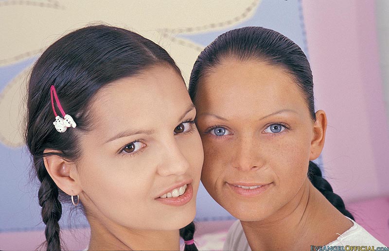 Best porn star. Dildos and Pigtails with br - XXX Dessert - Picture 1