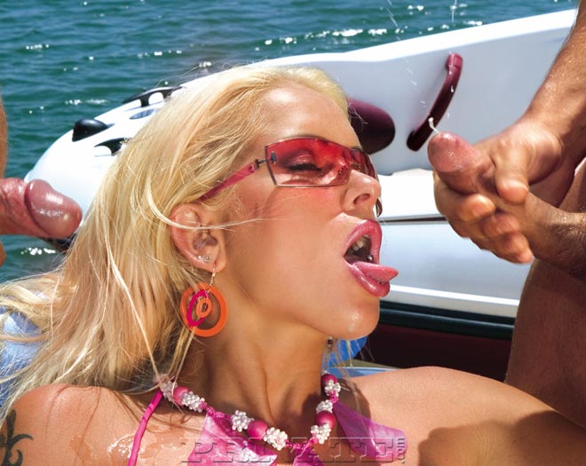 Jizz. Blonde babe playing with a dildo and  - XXX Dessert - Picture 14