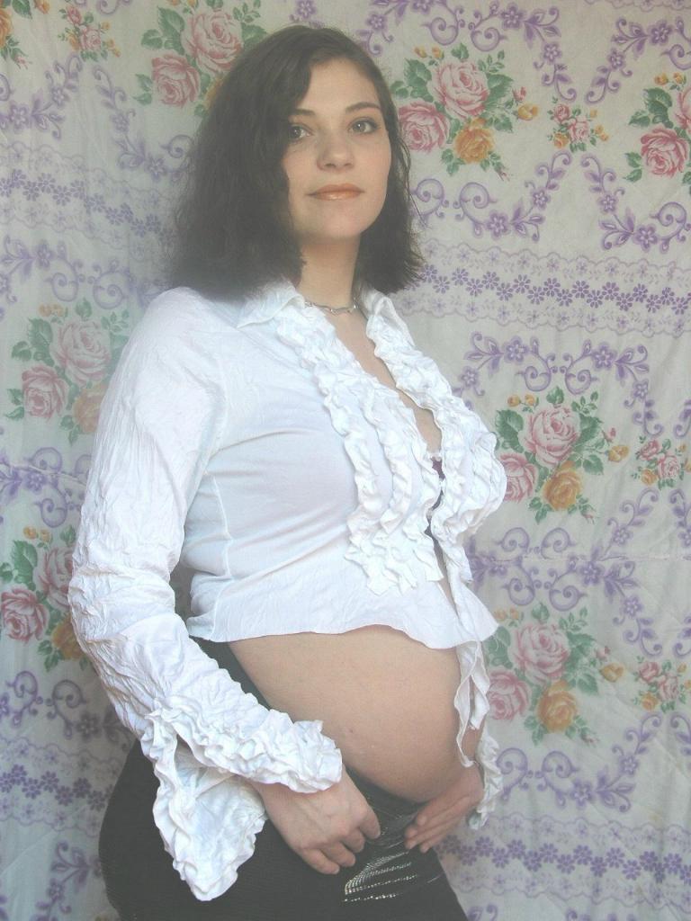 Preggo porn. First time expecting mom total - XXX Dessert - Picture 2