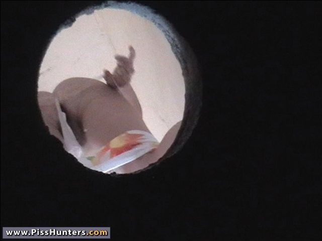 Peeing. White panties uncover a young pussy - XXX Dessert - Picture 12