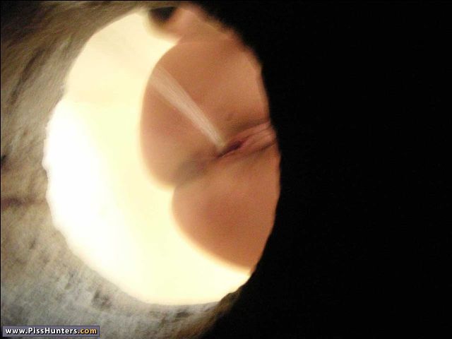 Pee pee girls. Hairless peeing slit and fir - XXX Dessert - Picture 8