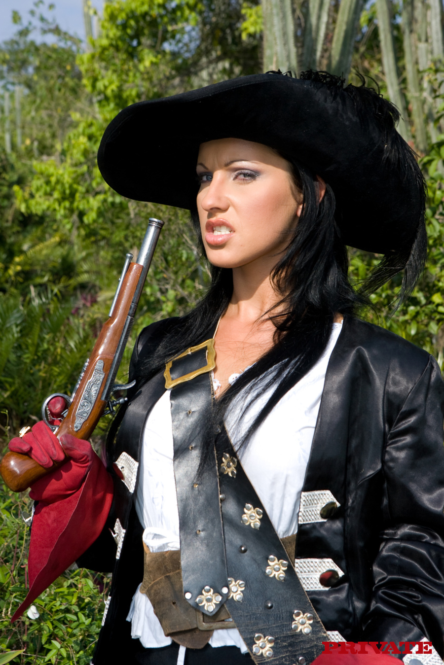 Sexparty. Two girls with guns in outdoor co - XXX Dessert - Picture 3