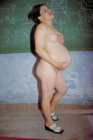 Pregnantporn. Big bellied hottie cuddlin - XXX Dessert - Picture 20