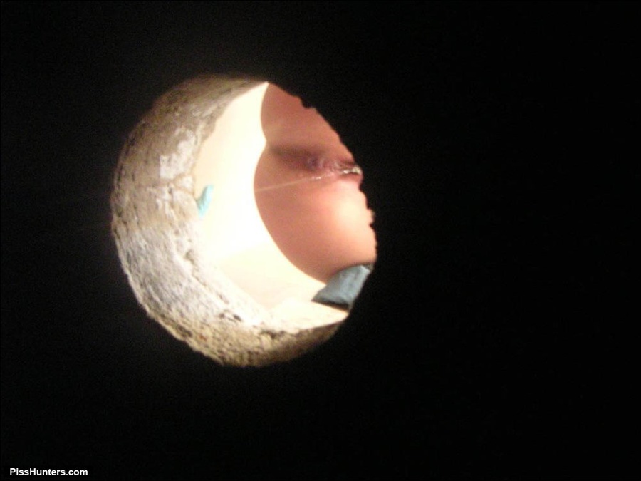 Peeing girl. Meaty peeing pussy shot throug - XXX Dessert - Picture 13