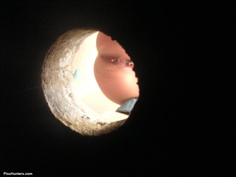 Peeing girl. Meaty peeing pussy shot throug - XXX Dessert - Picture 14